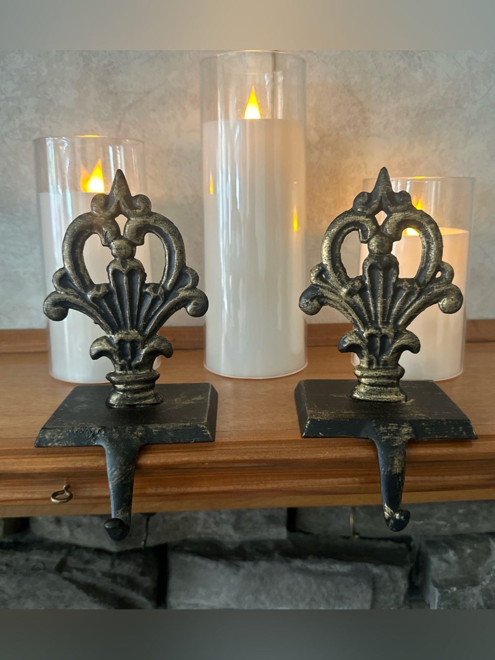 Set of 2 Matching Vintage ‘Greenbrier’ Metal Christmas Stocking Holders